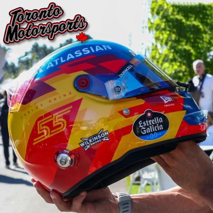 2026 Carlos Sainz - Atlassian Williams Formula 1 Team - 2026 SEASON -  F1 Replica Helmet - 1:5 Scale by Spark #5HF248